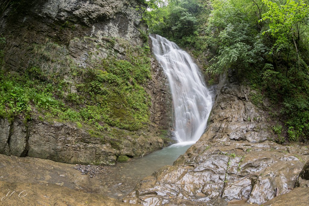 Водопад Скока